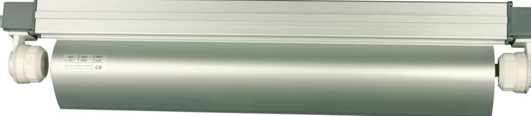 Akvastabil Parabolsæt T8 1x30w