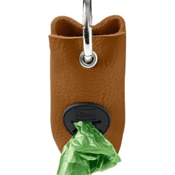 Hunter Yuna høm høm holder Cognac